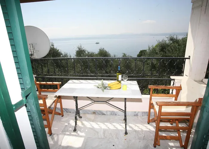Aphrodite Nissaki Nisaki (Corfu)