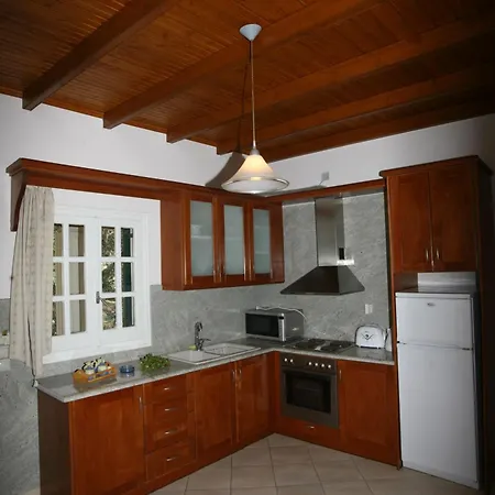 Aphrodite Nissaki 3*