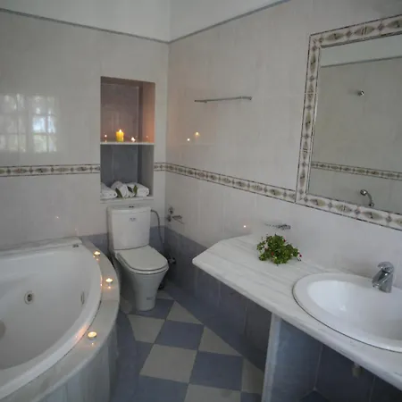 Aphrodite Nissaki Aparthotel