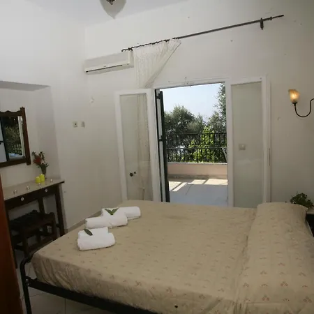 Aphrodite Nissaki Aparthotel 3*