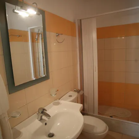 Aparthotel Aphrodite Nissaki 3*