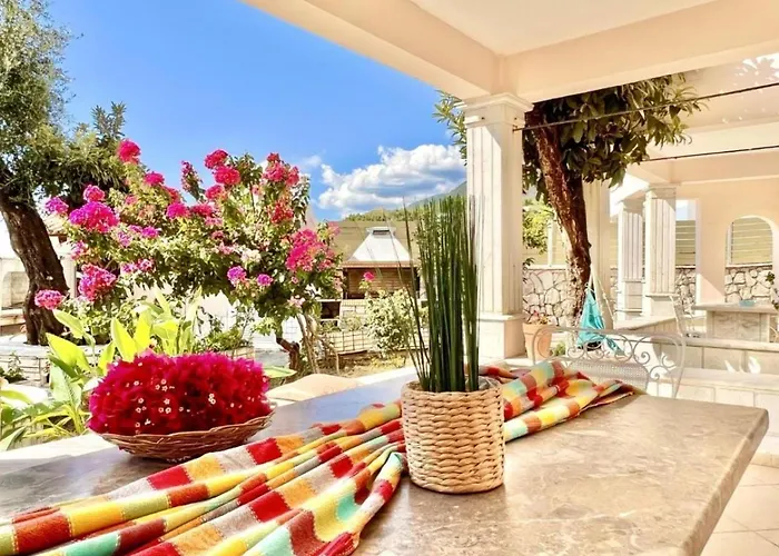 Apartahotel Aphrodite Nissaki 3*